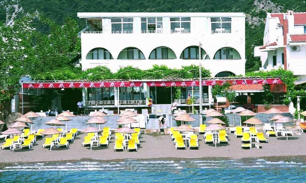 Oz-Can Hotel Турунч Экстерьер фото